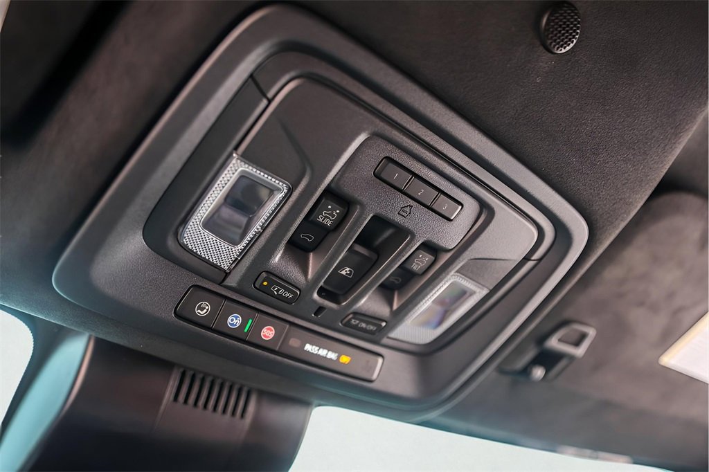 Certified 2025 GMC Sierra 2500 Denali Ultimate image 23