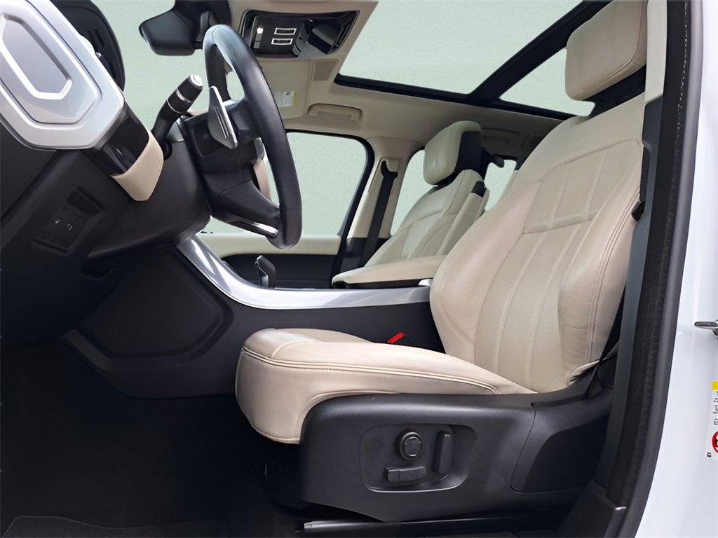 Used 2022 Land Rover Range Rover Sport HSE Silver Edition image 23