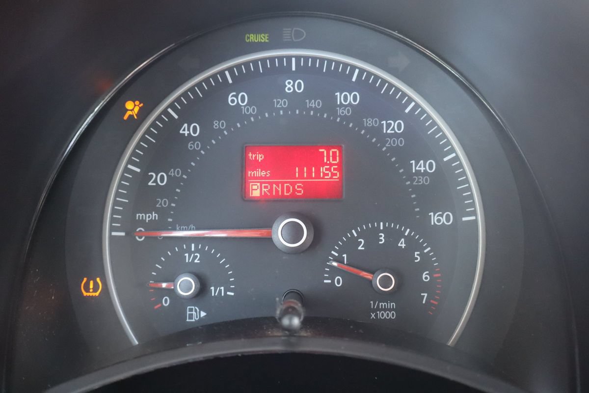 Used 2008 Volkswagen Beetle SE FWD image 40