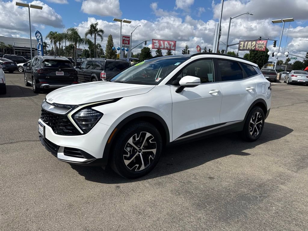 Used 2024 Kia Sportage EX w/ EX Premium Package AWD/4WD image 3