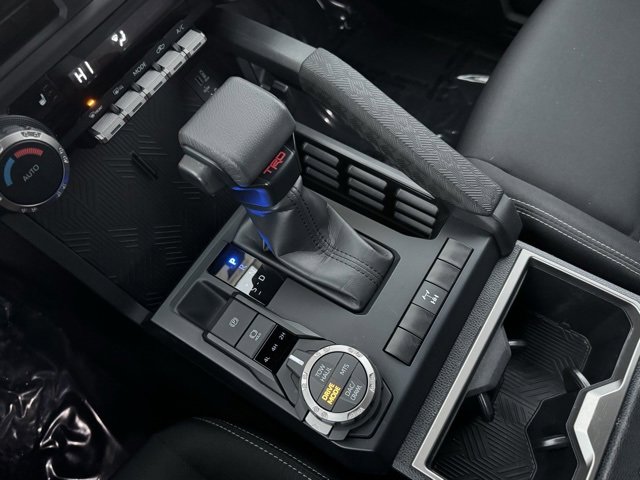 Certified 2024 Toyota Tacoma TRD Off-Road image 18