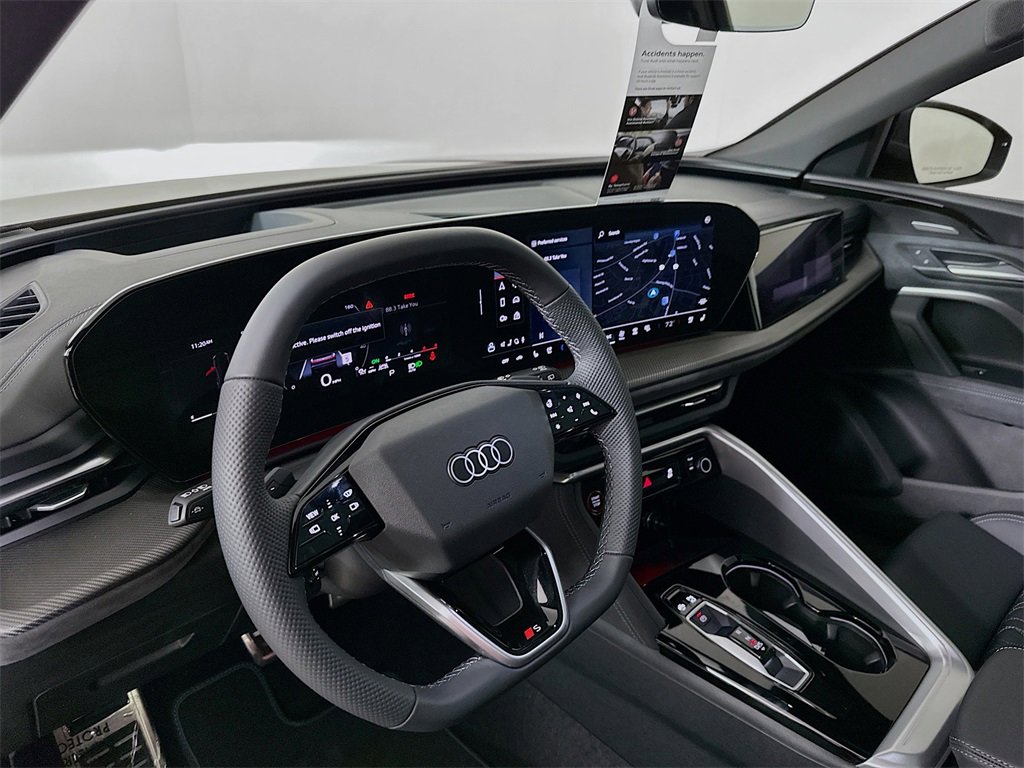 New 2025 Audi SQ5 Prestige image 10