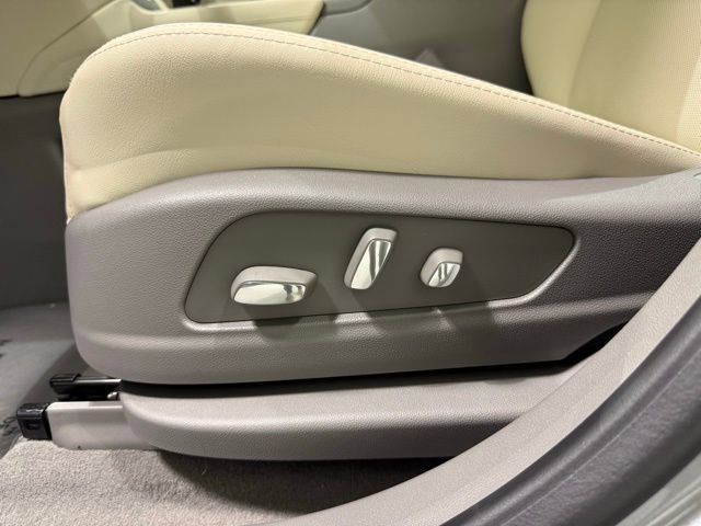 New 2026 Cadillac XT5 Premium Luxury image 14