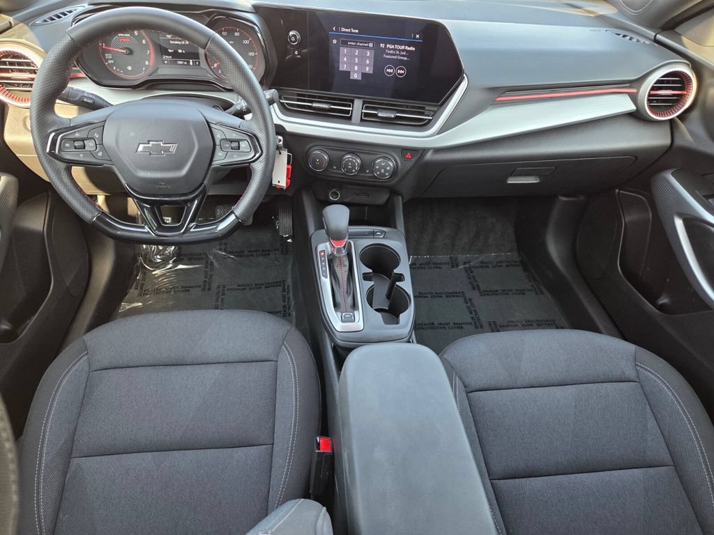 Used 2025 Chevrolet Trax RS w/ Driver Confidence Package FWD image 8