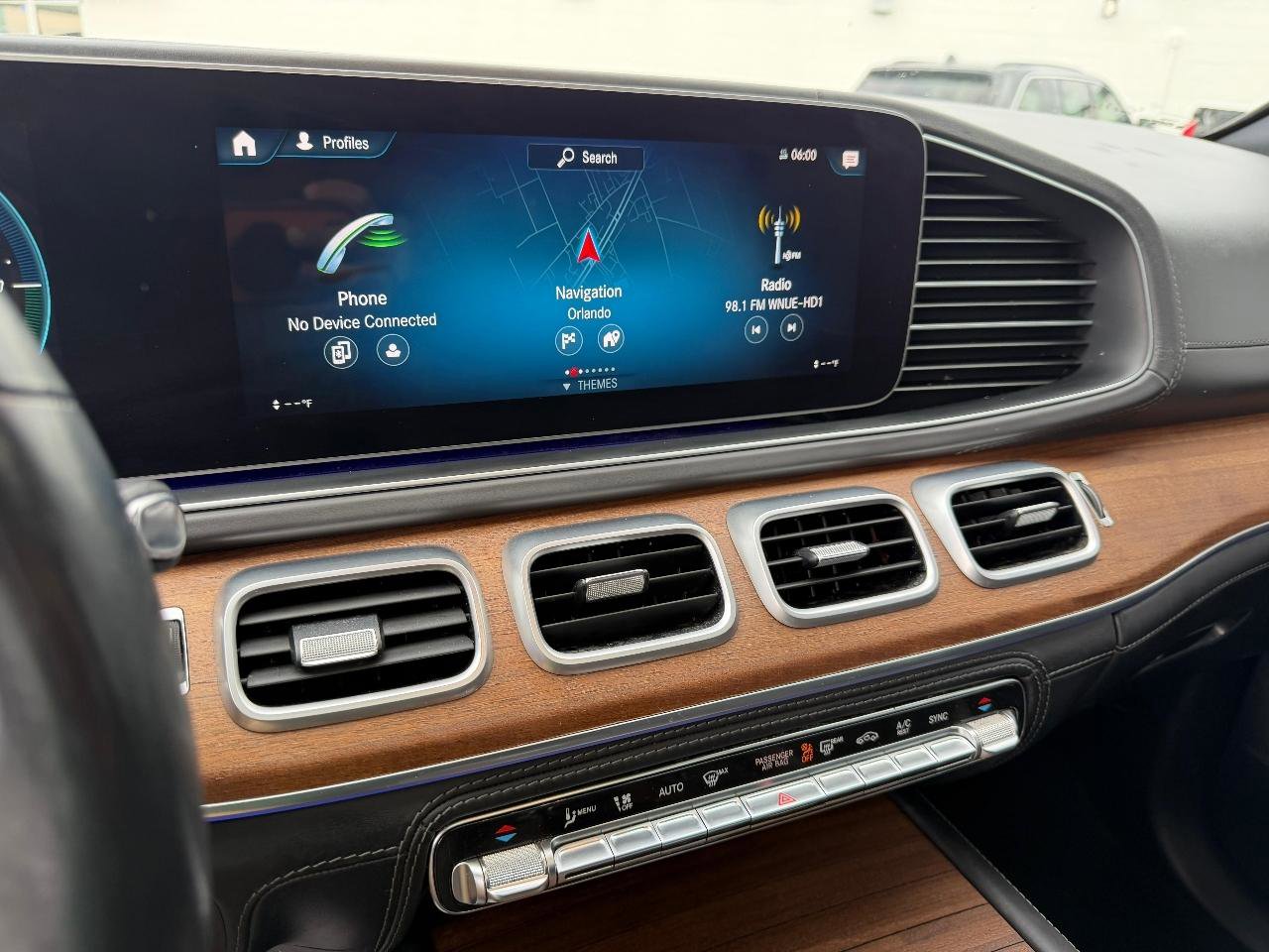 Used 2020 Mercedes-Benz GLE 350 4MATIC image 14