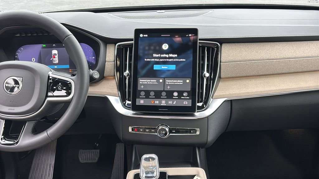 New 2026 Volvo XC90 T8 Plus image 6