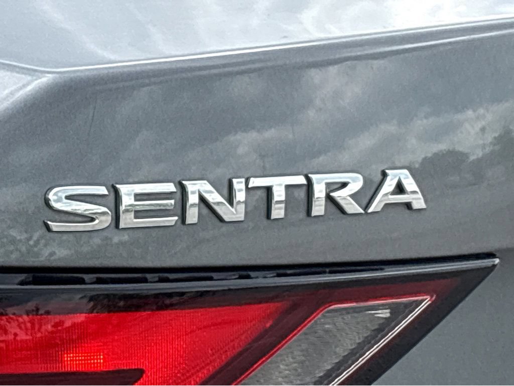 Used 2024 Nissan Sentra SV FWD image 27