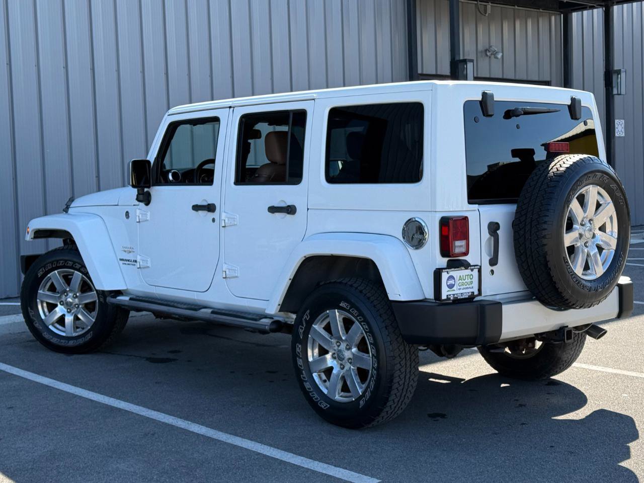 Used 2013 Jeep Wrangler Unlimited Sahara w/ Mopar Chrome Edition Group AWD/4WD image 7
