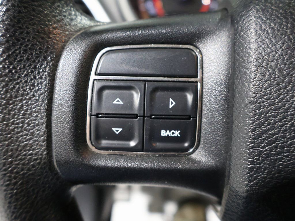 Used 2011 Dodge Journey Mainstreet w/ Flexible Seating Group image 34