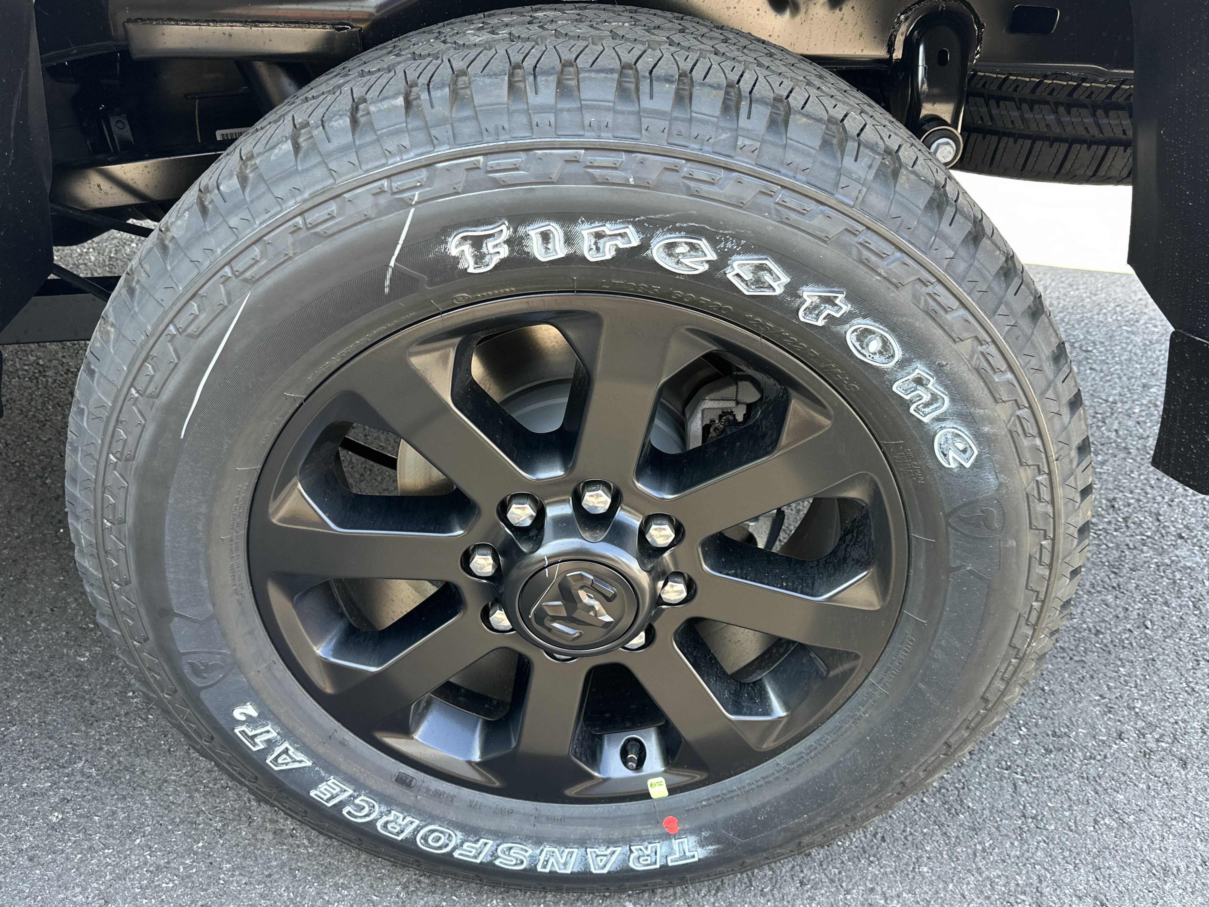 New 2026 RAM 2500 Laramie AWD/4WD image 34