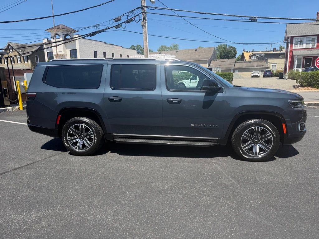 New 2025 Jeep Wagoneer L 4WD w/ Convenience Group I image 6