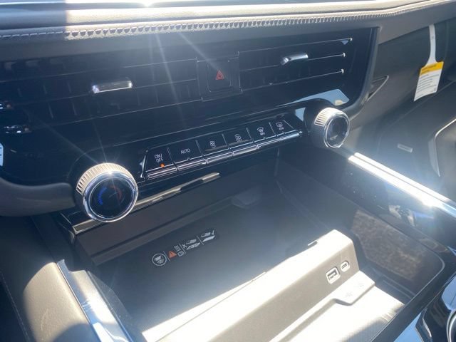 New 2026 Chevrolet Tahoe LT w/ Comfort Package AWD/4WD image 13