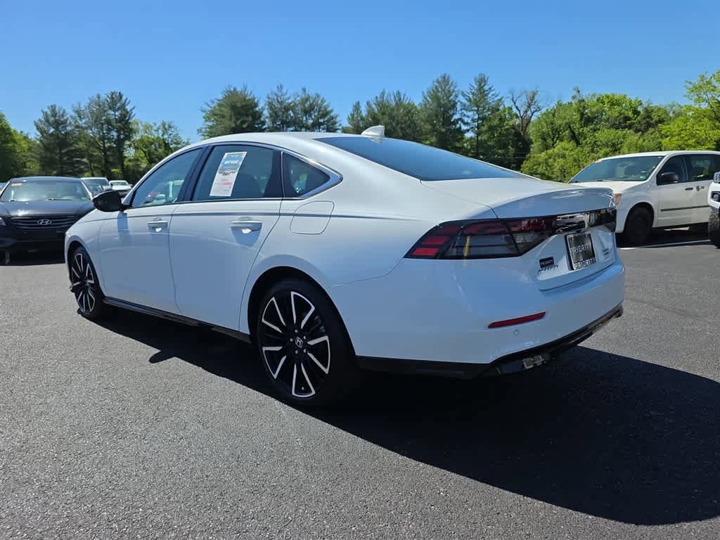 Certified 2025 Honda Accord Touring image 7
