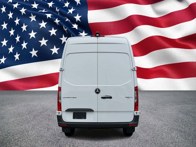 Used 2025 Mercedes-Benz Sprinter 2500 image 9