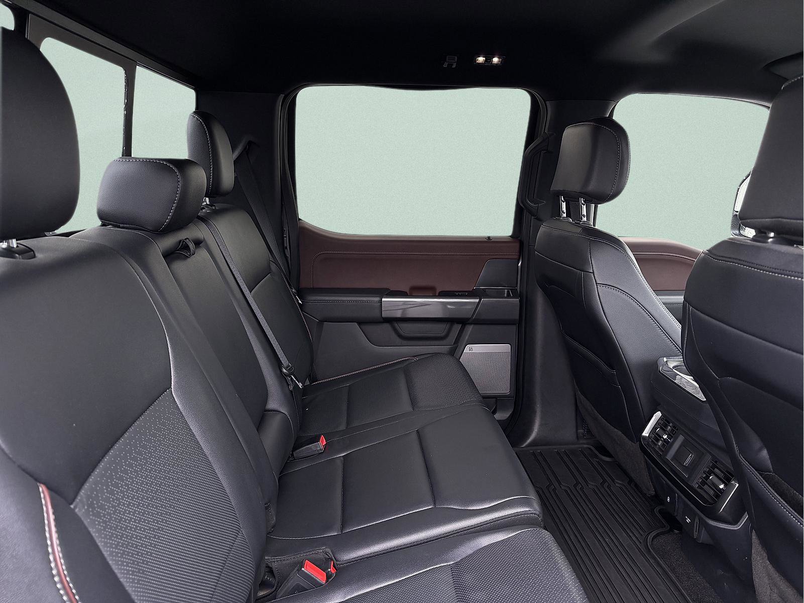 Used 2022 Ford F150 Lariat image 33