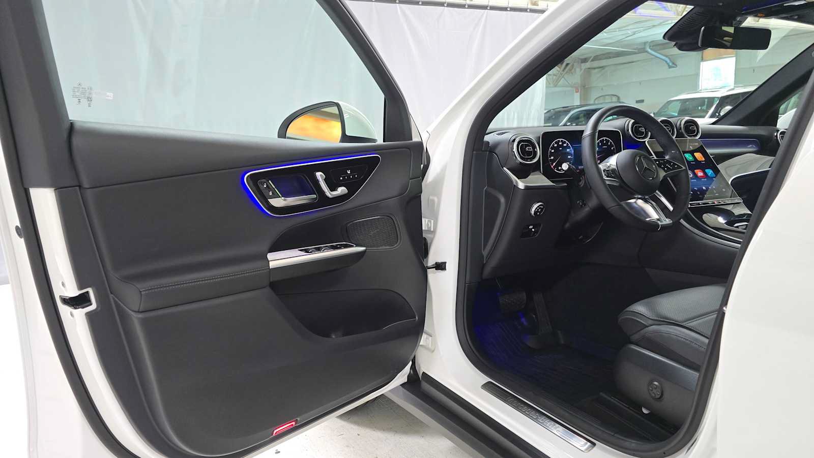Certified 2026 Mercedes-Benz GLC 300 4MATIC image 19