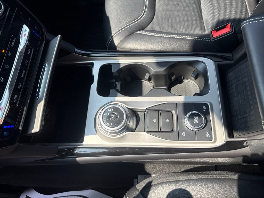 Used 2023 Ford Explorer ST w/ Equipment Group 401A AWD/4WD image 26