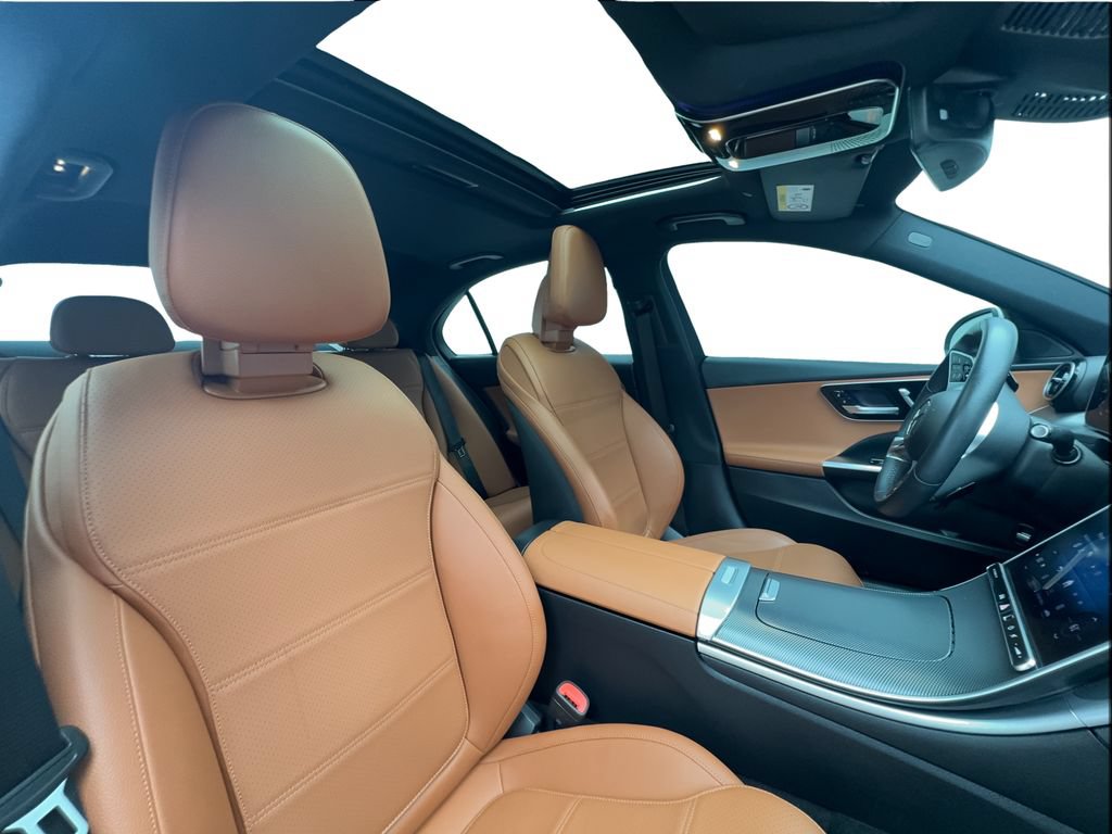 Used 2023 Mercedes-Benz C 300 4MATIC Sedan image 29
