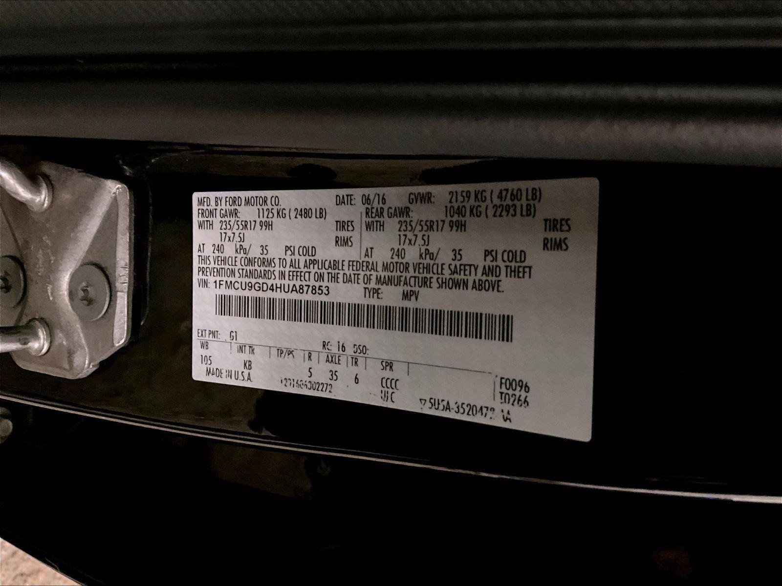 Used 2017 Ford Escape SE w/ Equipment Group 201A image 33