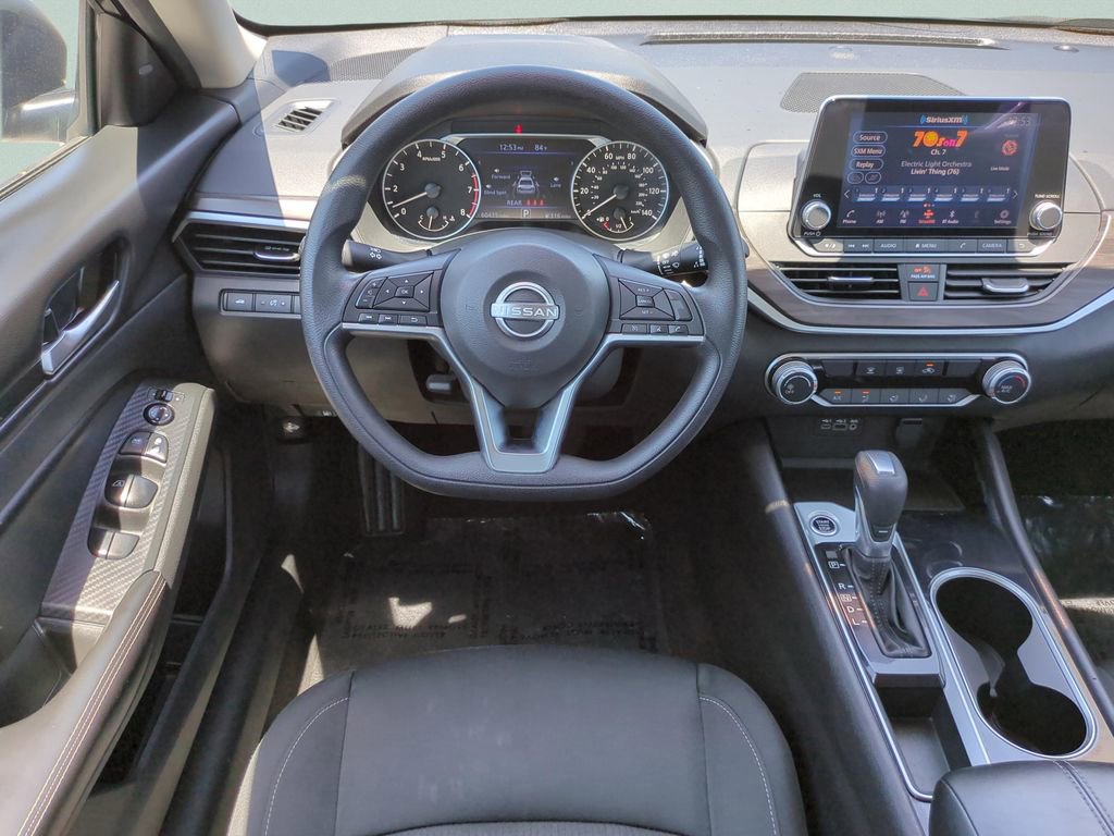 Certified 2024 Nissan Altima 2.5 SV FWD image 21