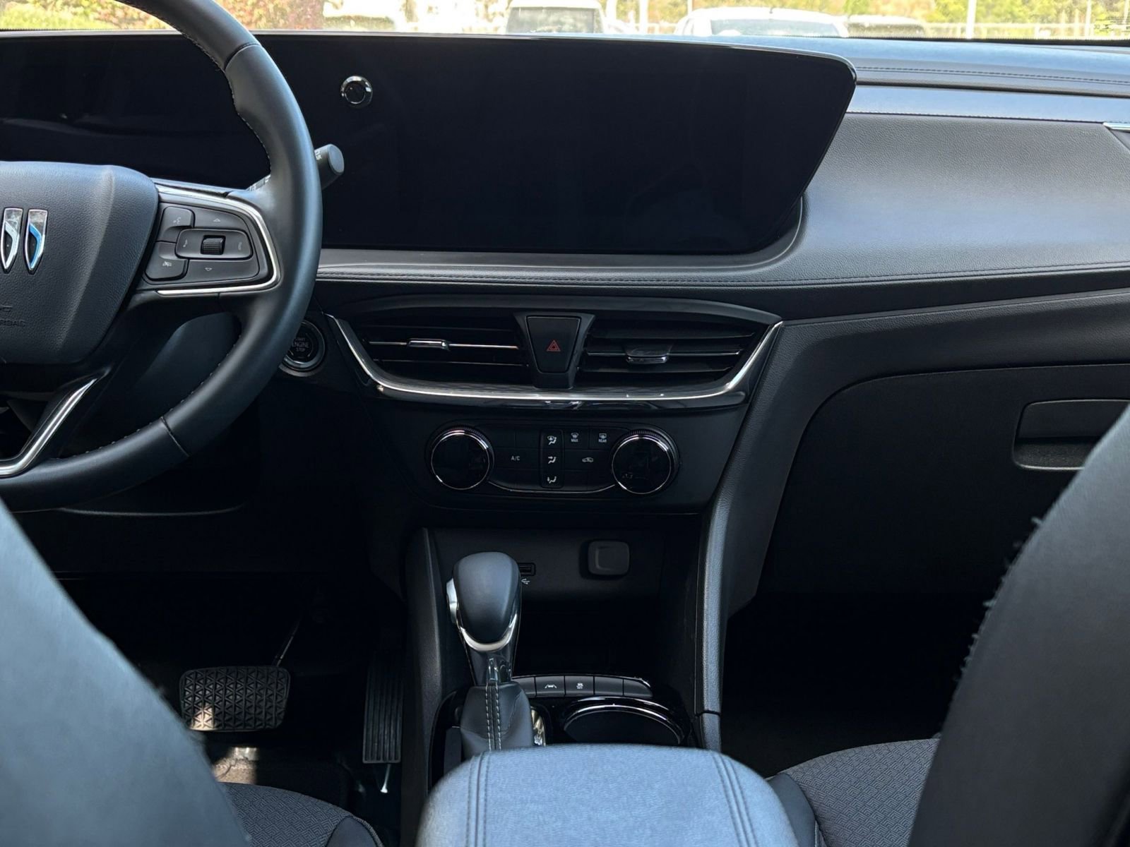 Used 2025 Buick Encore GX Preferred image 17