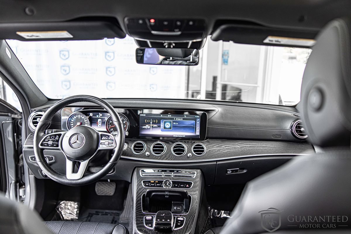 Used 2019 Mercedes-Benz E 300 4MATIC w/ Driver Assistance Package image 36
