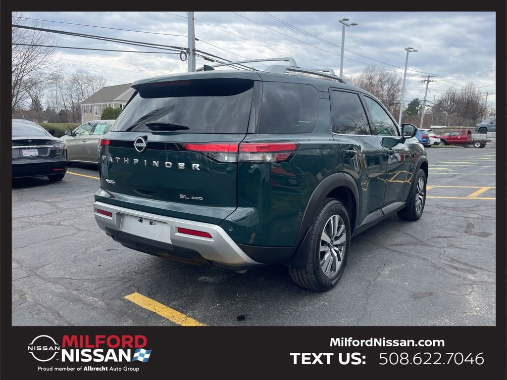Certified 2024 Nissan Pathfinder SL image 5