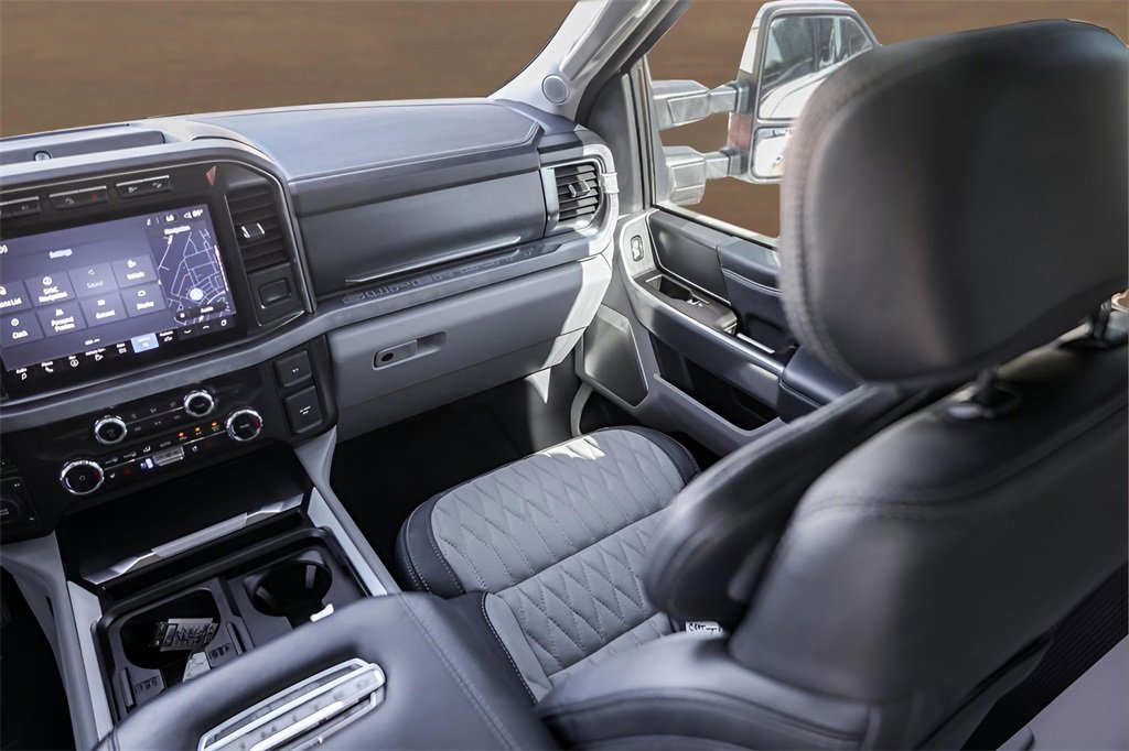 Used 2024 Ford F250 Limited w/ FX4 Off-Road Package image 31
