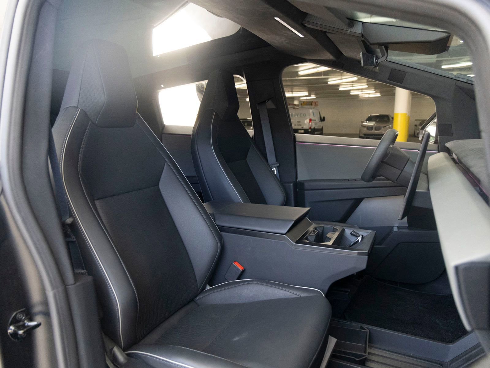 Used 2024 Tesla Cybertruck Cyberbeast AWD/4WD image 24