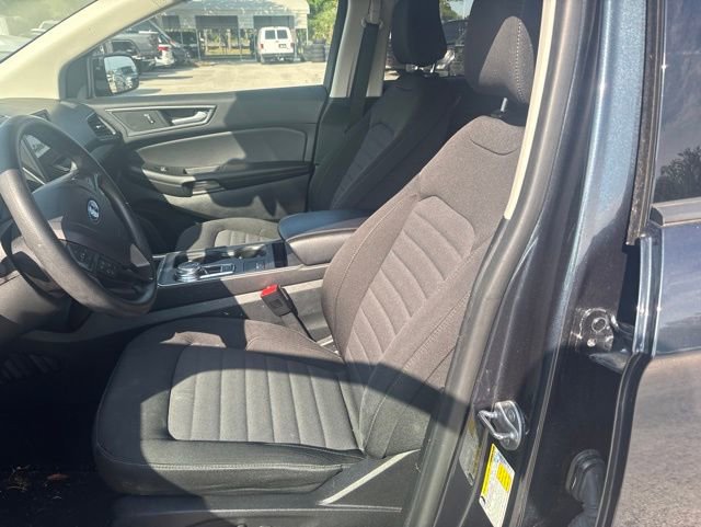 Used 2024 Ford Edge SE w/ Black Appearance Package AWD/4WD image 9