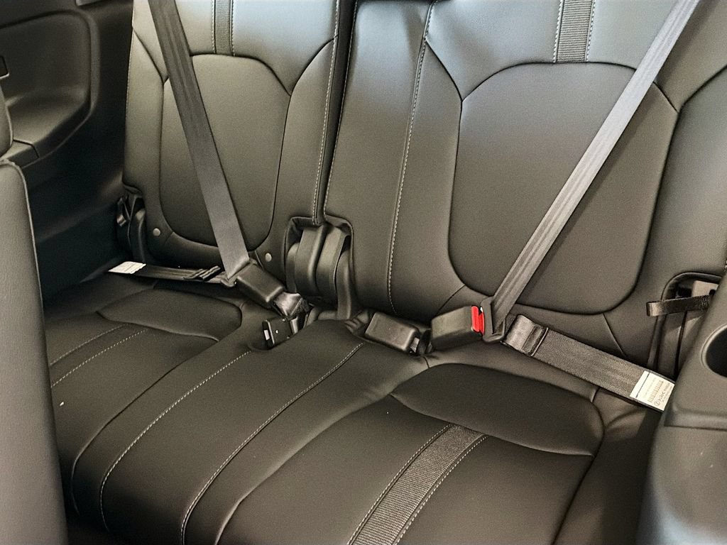 Used 2026 Honda Pilot EX-L image 18