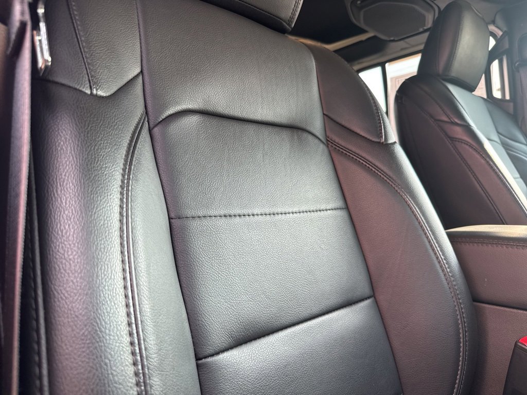 Used 2023 Jeep Wrangler Altitude image 69