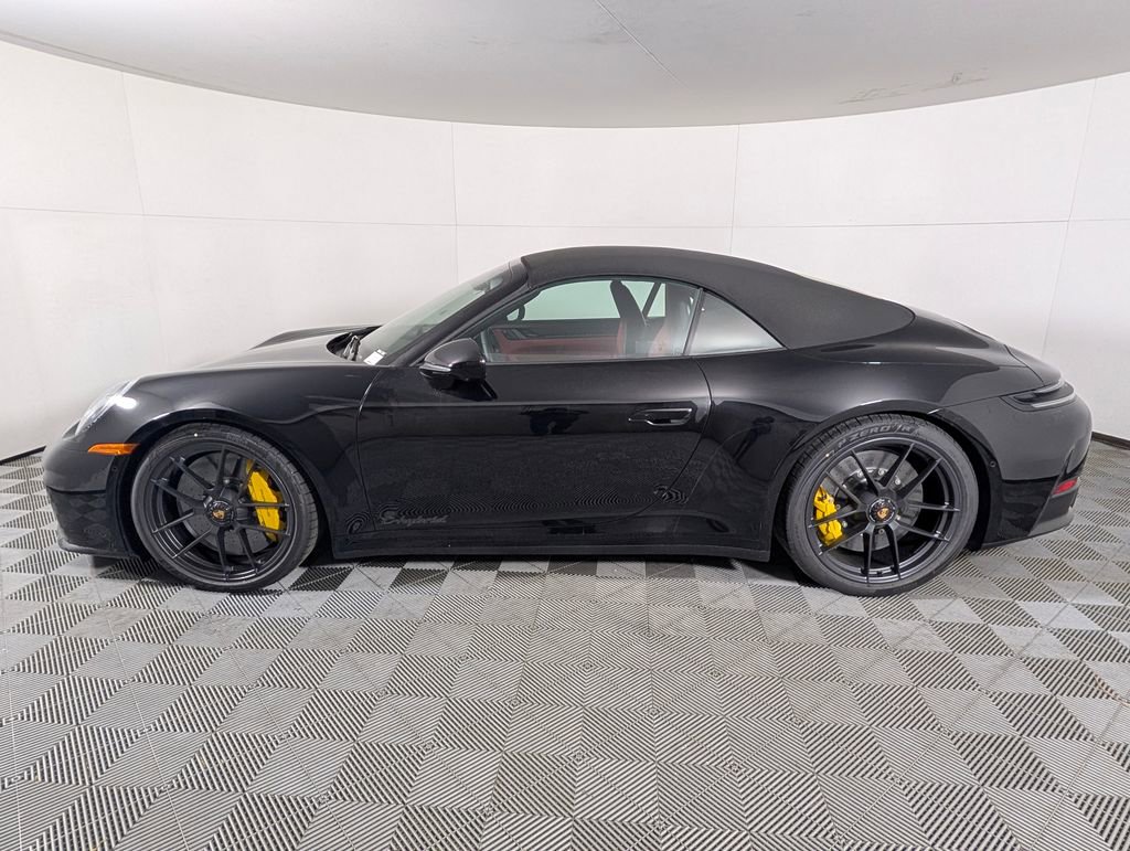 New 2026 Porsche 911 Carrera GTS image 2