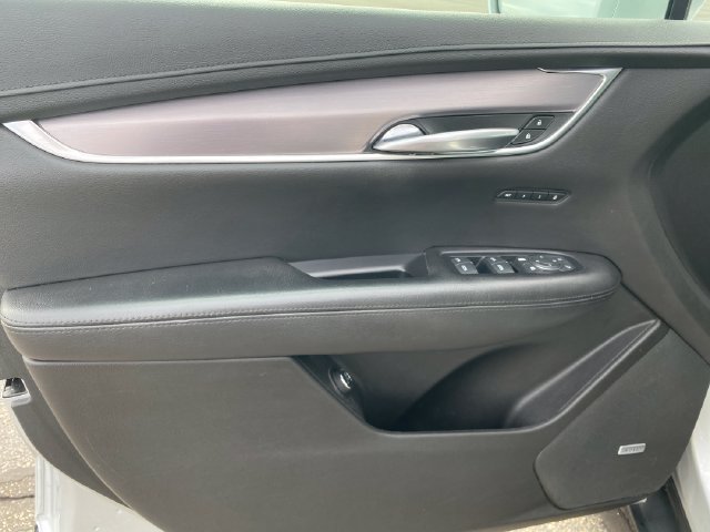 Certified 2019 Cadillac XT5 Luxury AWD/4WD image 17
