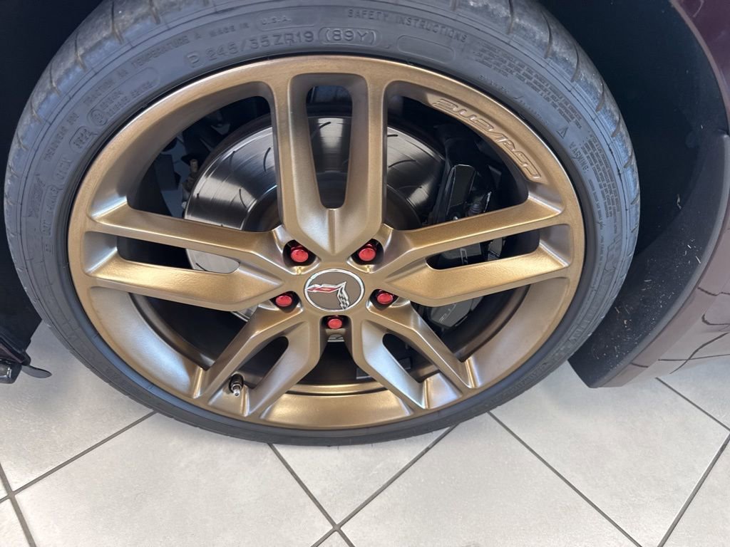 Used 2017 Chevrolet Corvette Stingray Z51 image 2