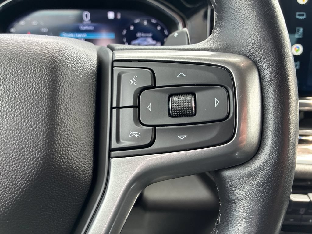 Used 2022 Chevrolet Silverado 1500 LTZ w/ Technology Package AWD/4WD image 26
