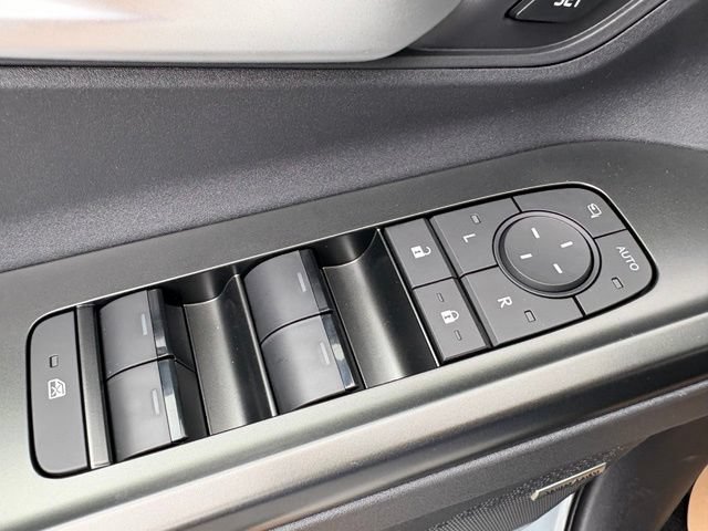 New 2026 Subaru Uncharted AWD image 9