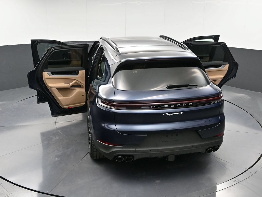 New 2026 Porsche Cayenne S AWD/4WD image 35