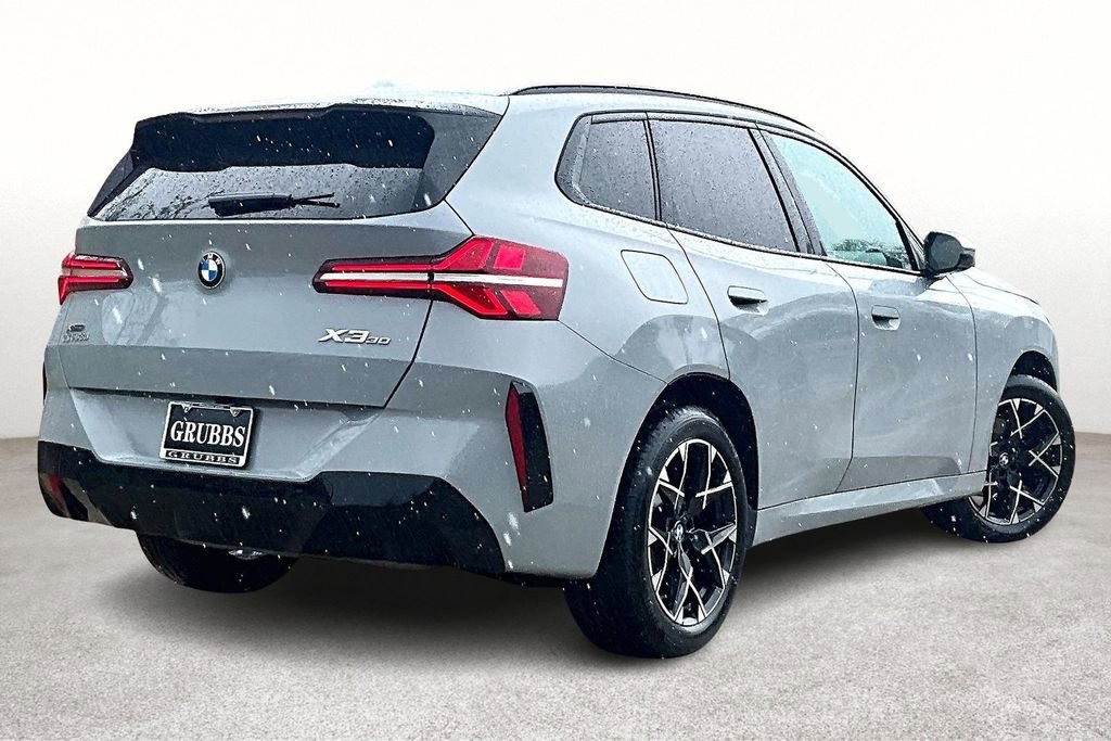 Used 2025 BMW X3 xDrive30i image 2
