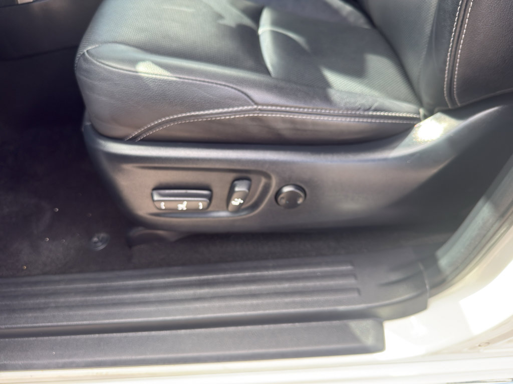 Used 2020 Toyota 4Runner Limited image 15