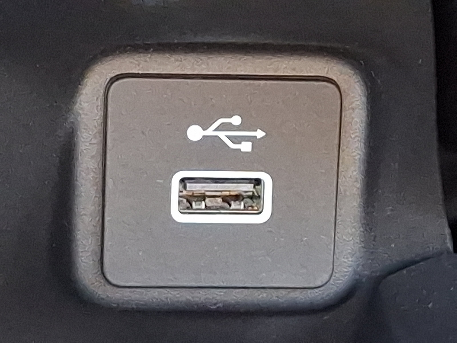 Used 2025 Honda HR-V Sport image 23
