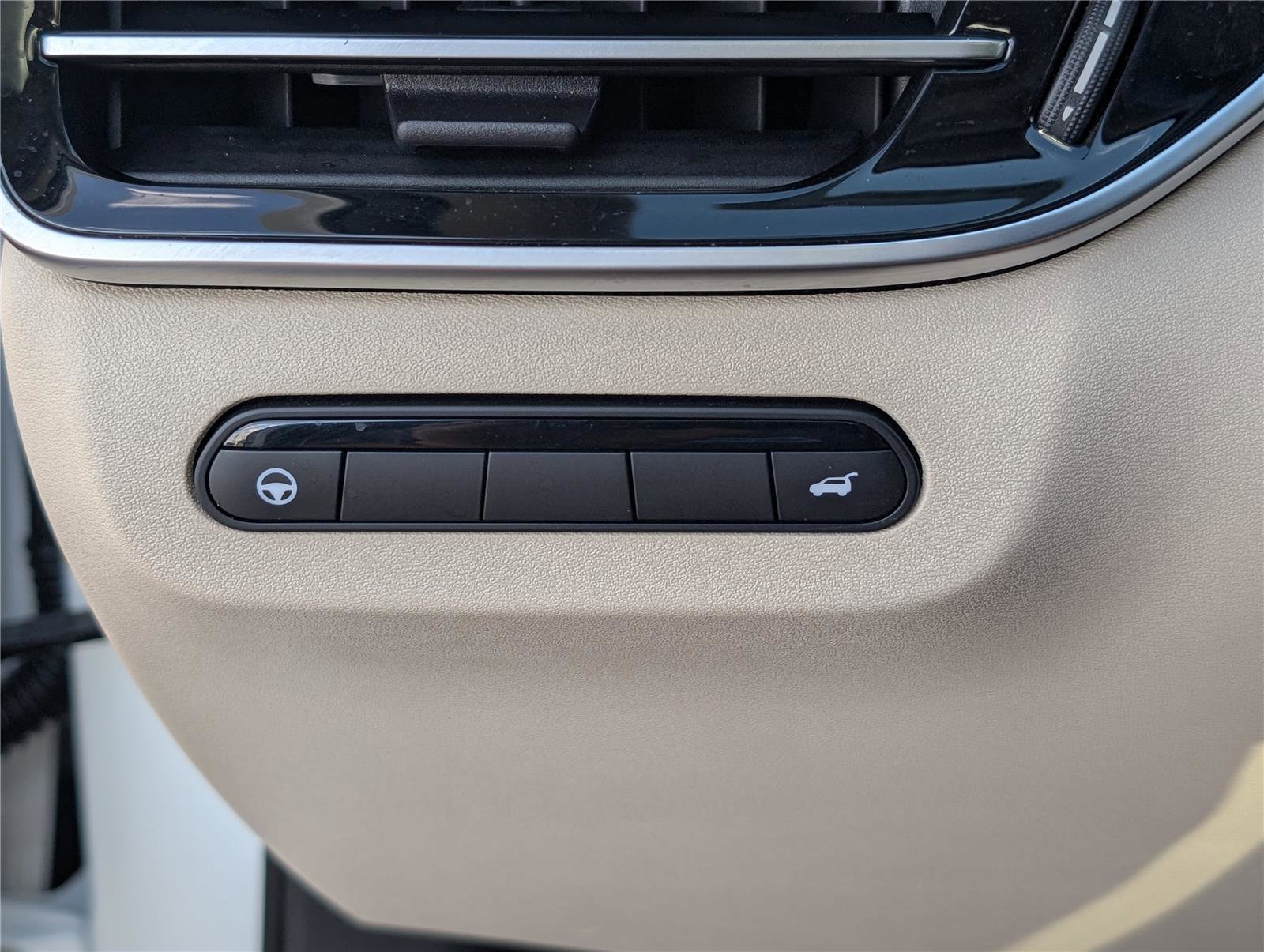 Used 2023 INFINITI QX60 Luxe w/ Cargo Package image 25