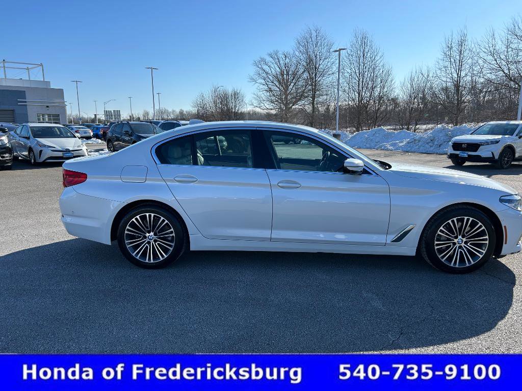 Used 2019 BMW 530i xDrive w/ Executive Package image 7