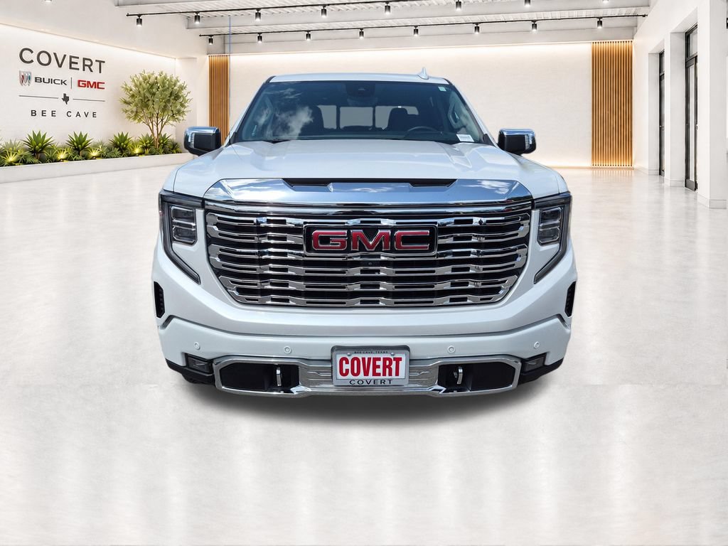 Used 2023 GMC Sierra 1500 Denali w/ Technology Package AWD/4WD image 3