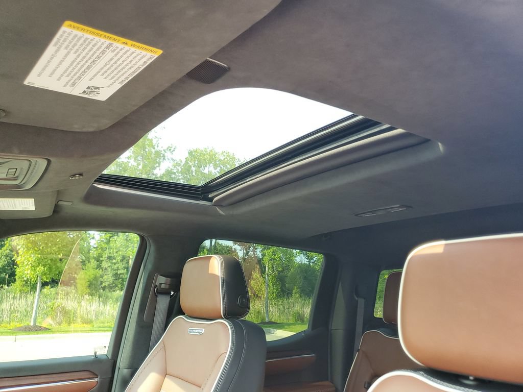 Used 2023 GMC Sierra 1500 Denali Ultimate AWD/4WD image 13