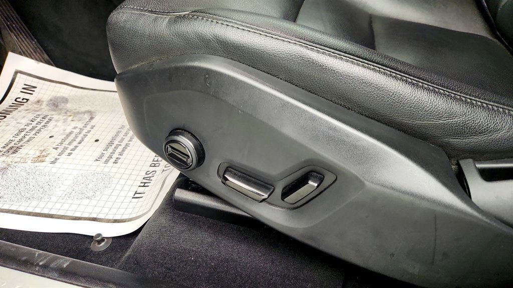 Used 2024 Volvo XC60 B5 Core image 11