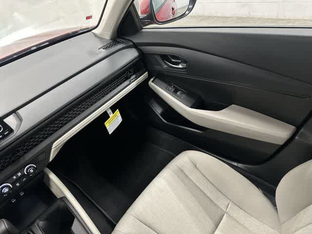 Used 2025 Honda Accord LX image 13