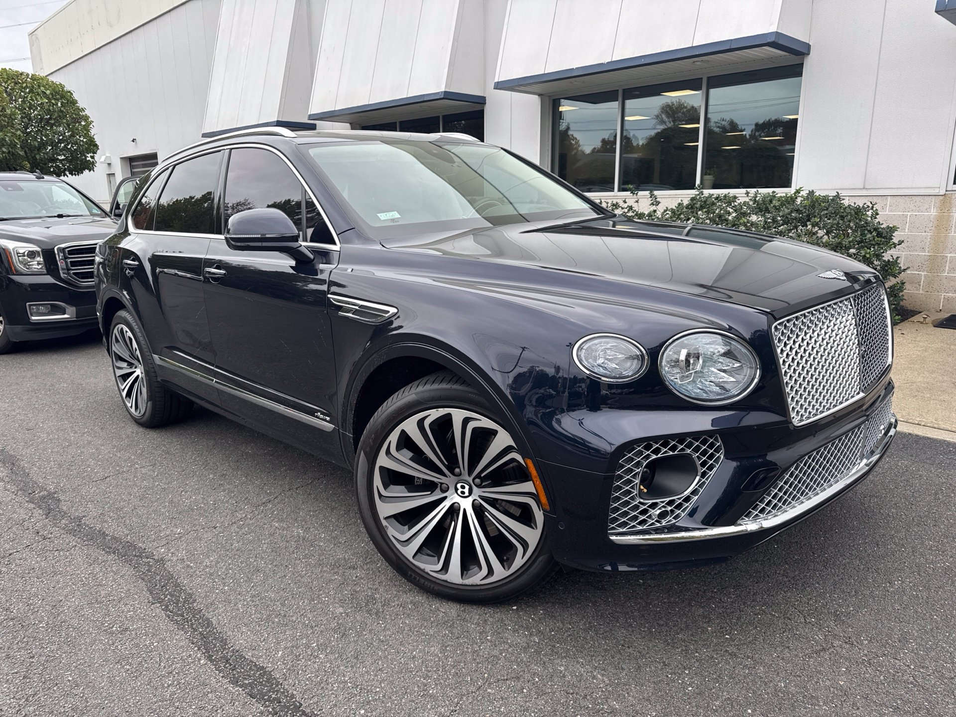 Certified 2023 Bentley Bentayga