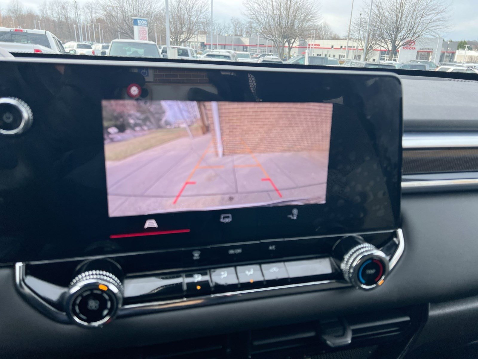 Used 2023 GMC Canyon Elevation w/ Trailering Package image 18