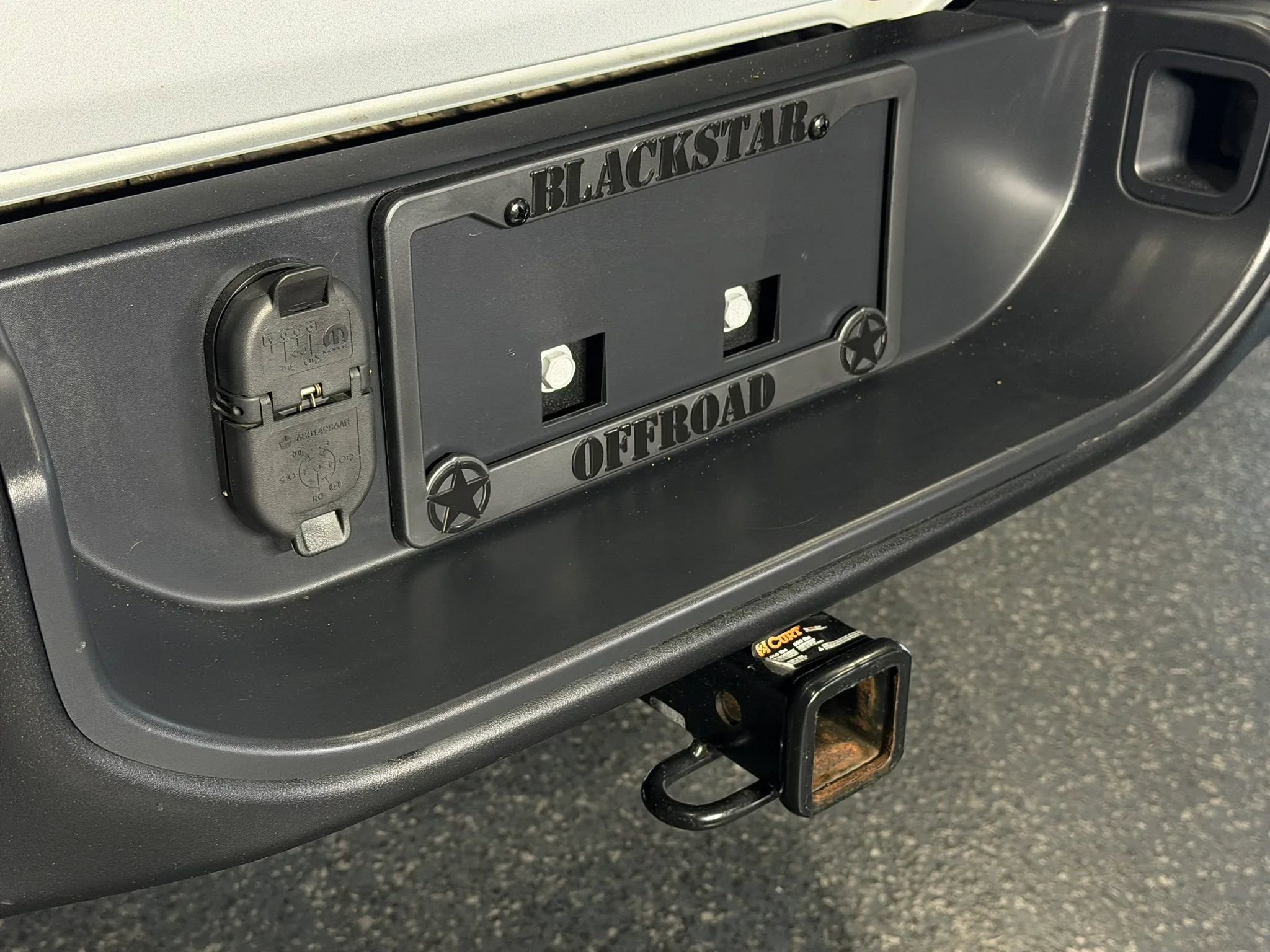 Used 2023 Jeep Gladiator Rubicon w/ Cold Weather Group AWD/4WD image 14